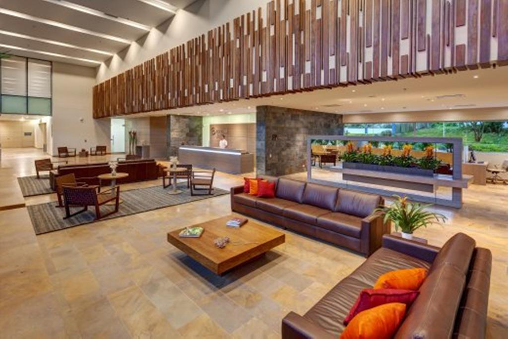 Estelar Villavicencio Hotel&Centro De Convenciones Exterior foto The lobby of the hotel